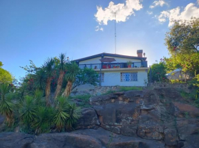 CASA FRENTE Al RIO VALLE HERMOSO